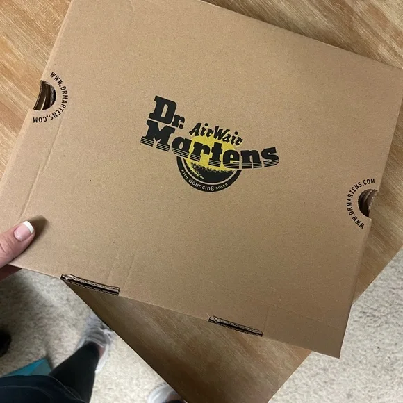 Dr Martens Shriver Hi Burnished Wyoming- Black - Picture 6 of 8